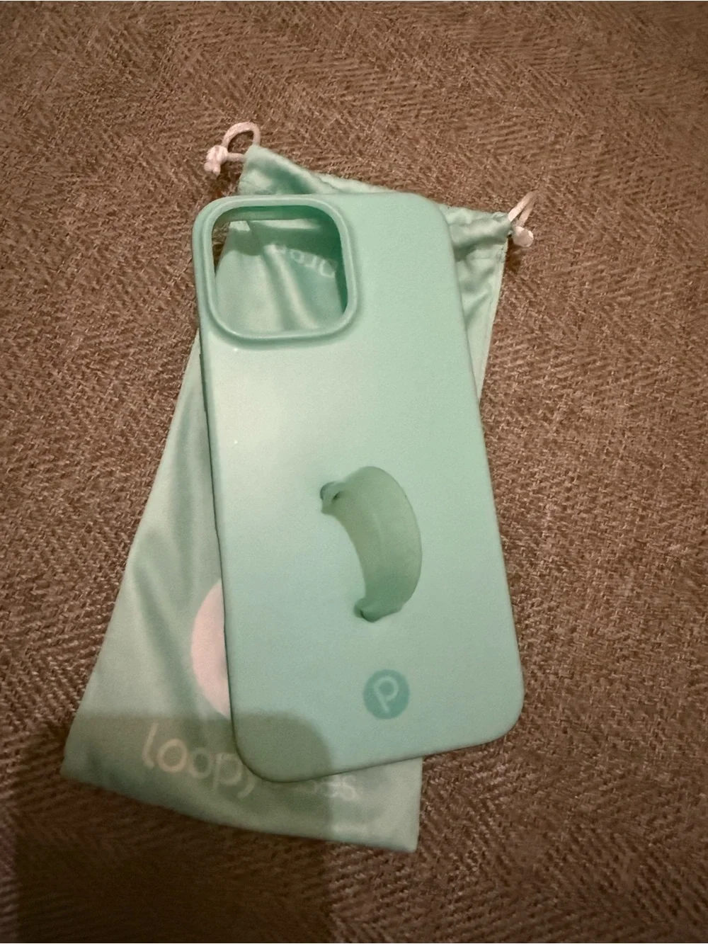Loopy Case Mint Green Silicone Phone Case with Loop Strap